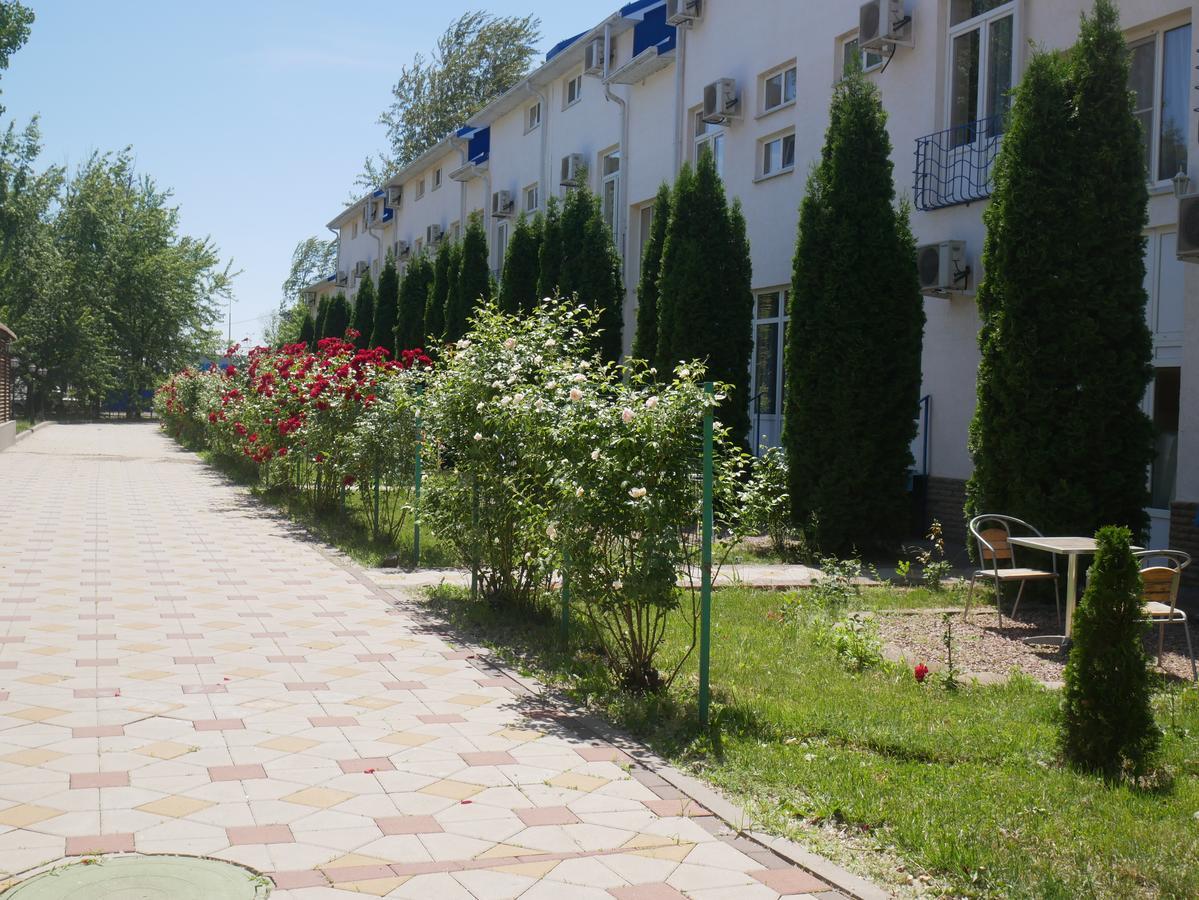 Golubaya Volna Otel Rostov na Donu Dış mekan fotoğraf